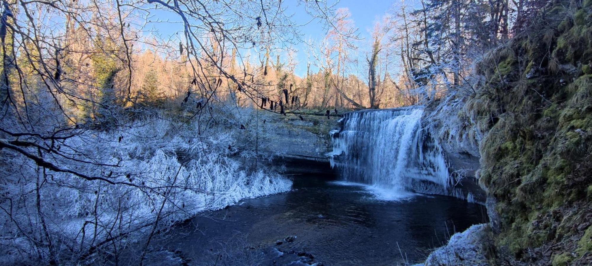 Grimont Gite Au Calme Grand Terrain Circuit Cascades Du Herisson Saugeot Exterior photo